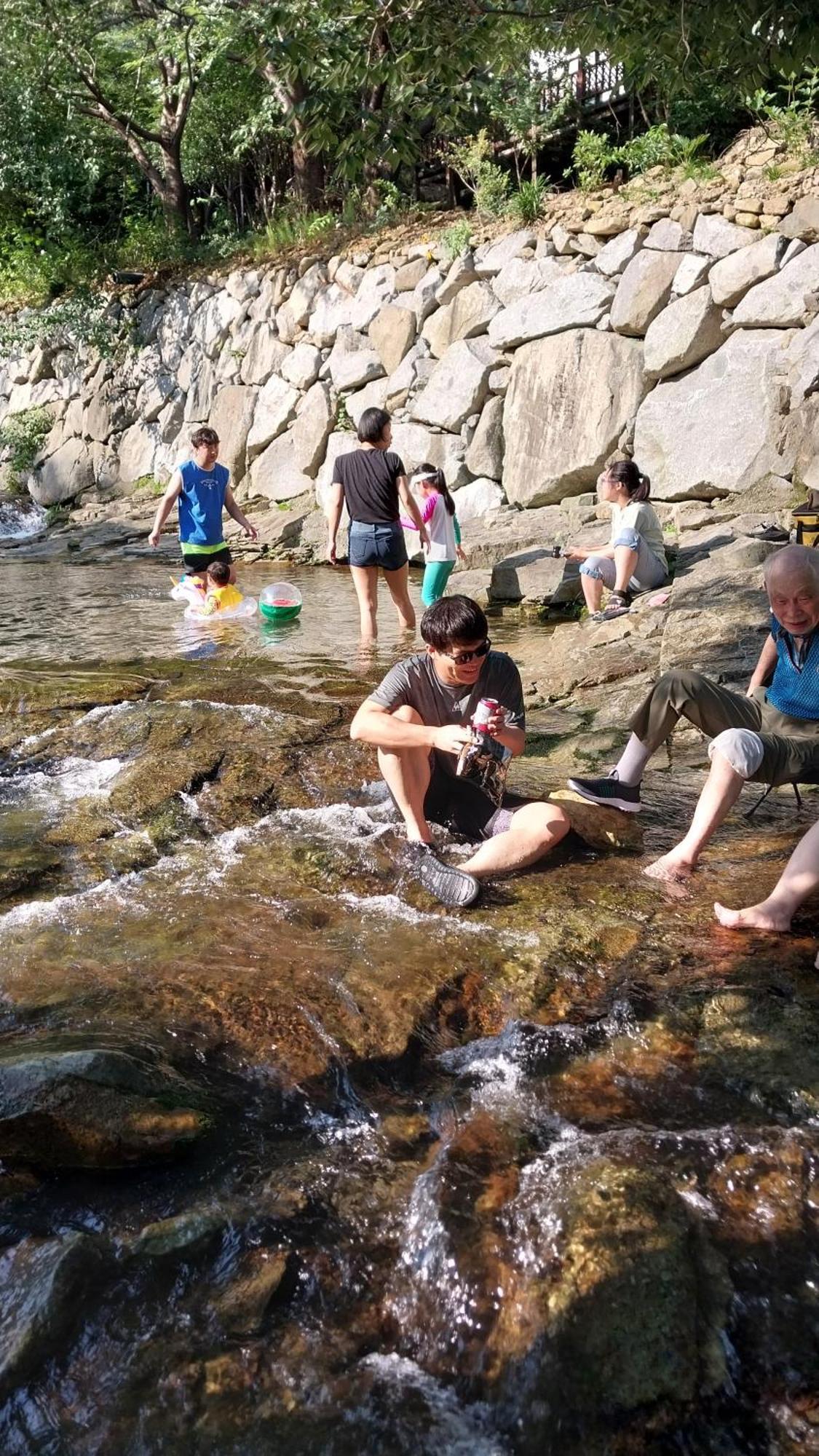 White House Hotell Namhae Eksteriør bilde